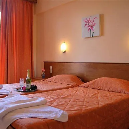 Apartmanhotel Luisa 3*