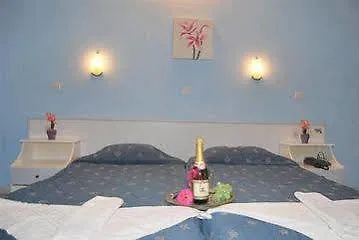 Luisa 3* Sidárion